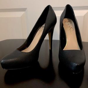 JESSICA SIMPSON pre-loved black high heels Woman’s Sz 9.5 (DISCOUNTED SHIPPING)